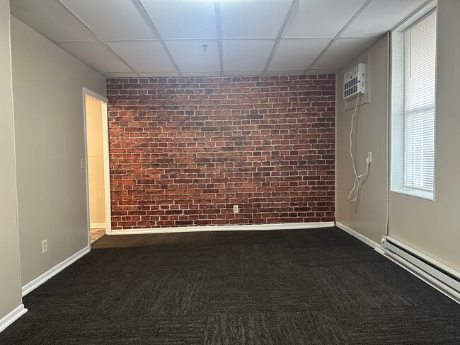 Photo - 809 Keeler St Unit 809.5 Keeler-Apt. #23