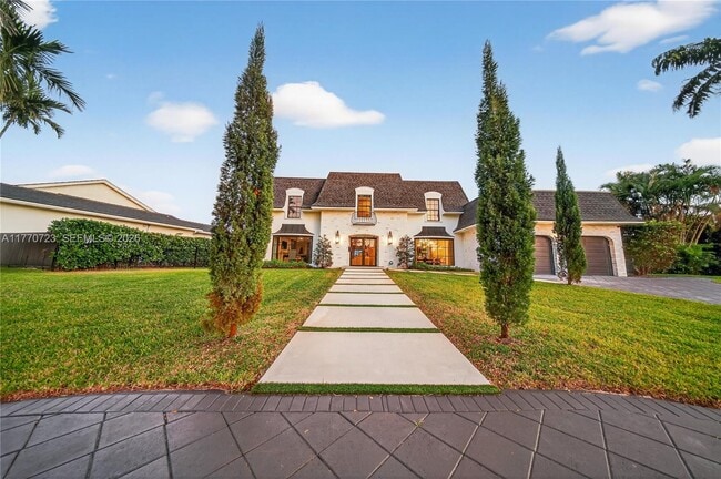 Building Photo - 4312 NE 22nd Ave