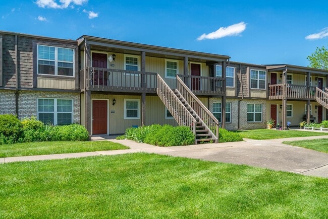 Courtyard Apartments