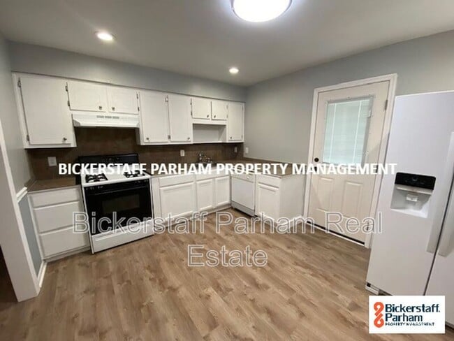 Photo - 1225 Apostle Dr