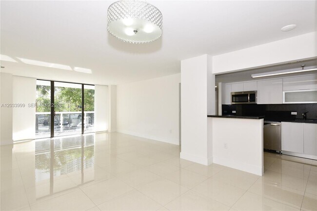 Photo - 20505 E Country Club Dr Unit 237