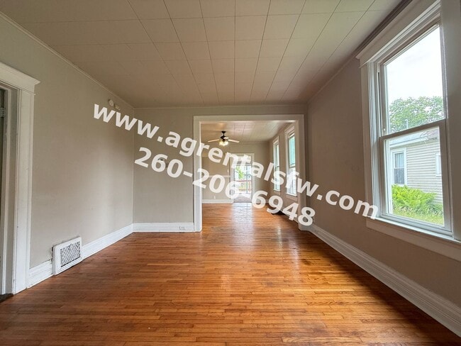 Photo - 1724 Hillside Ave
