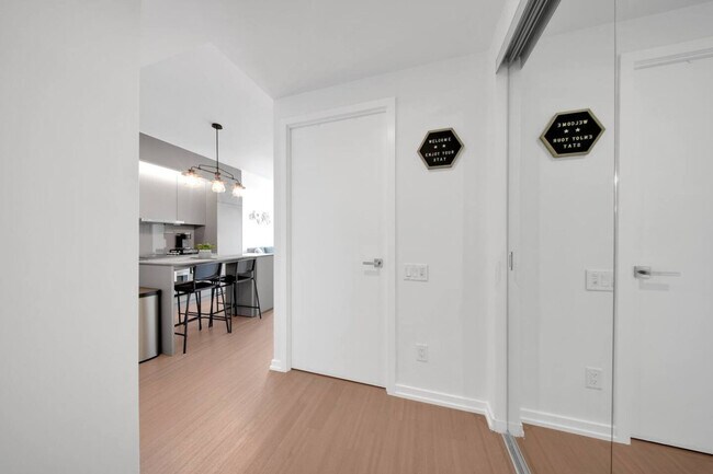 Photo - 101 Peter St Unit SI ID1388904P