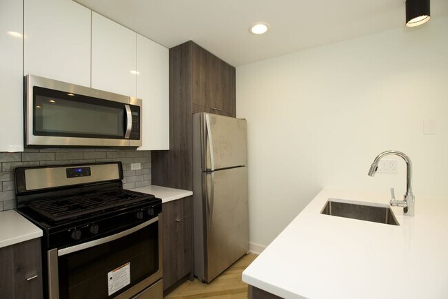 Photo - 959 W Grace St Unit 201G