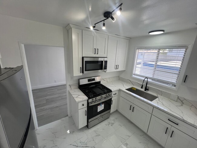 Photo - The Montville