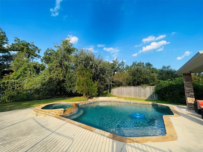 Photo - 5811 Tarpon Bay Ct