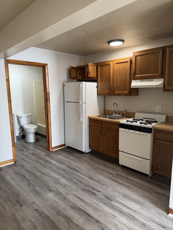 Building Photo - 9 Montello St Unit 8