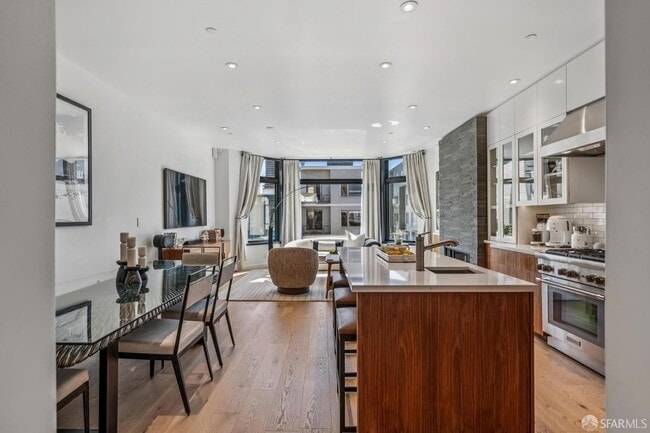 Photo - 312 Green St