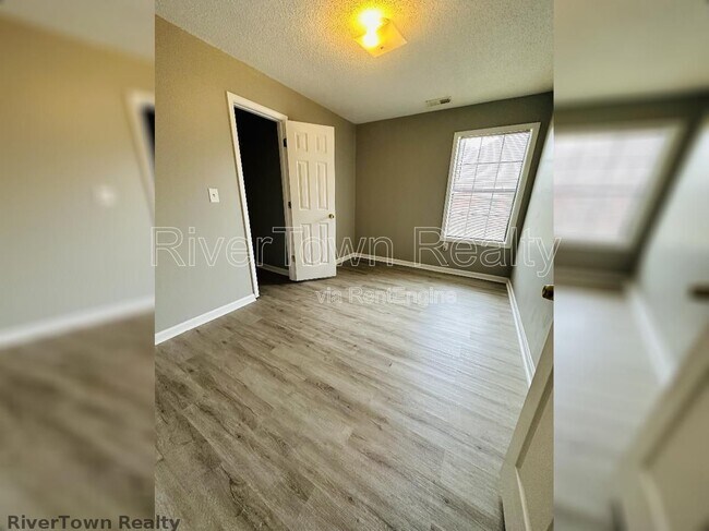 Photo - 715 Ayers St