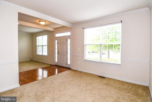 Photo - 3082 American Eagle Blvd