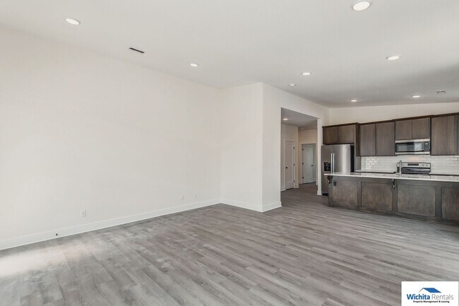 Photo - Newer 3 bed, 2 bath Patio Home **First month rent free at move in**