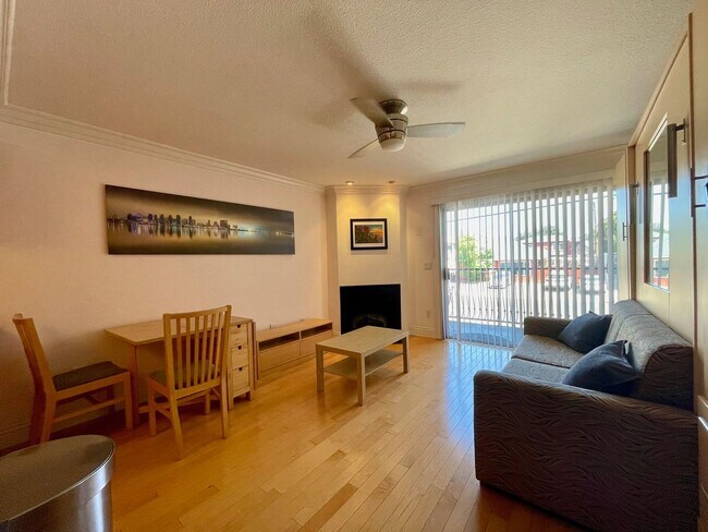 3980 8th Ave Unit 1