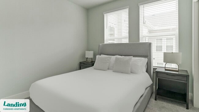 Photo - 1619 N Frazier St Unidad 415