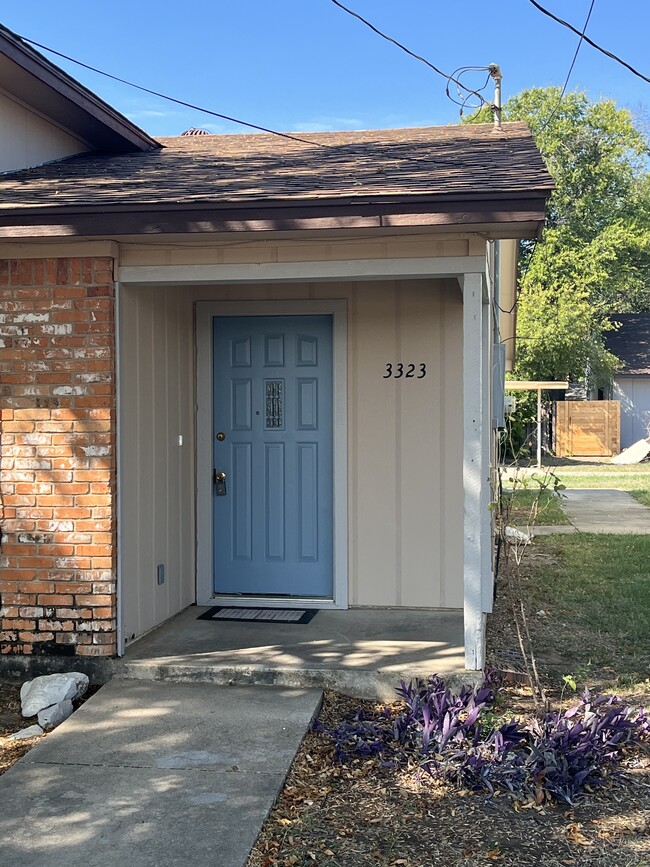 Building Photo - 3321 Fallmeadow St Rental