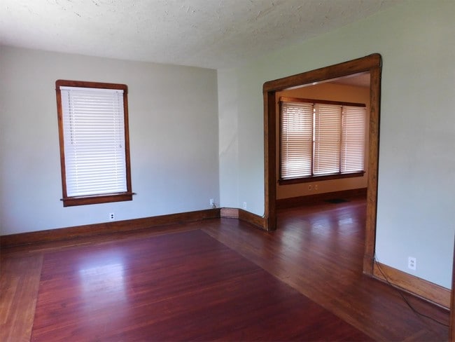 Photo - 540 S 9th St