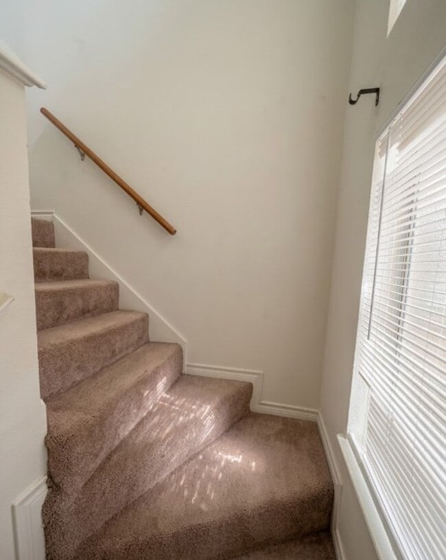 Photo - 2607 Schwald Rd