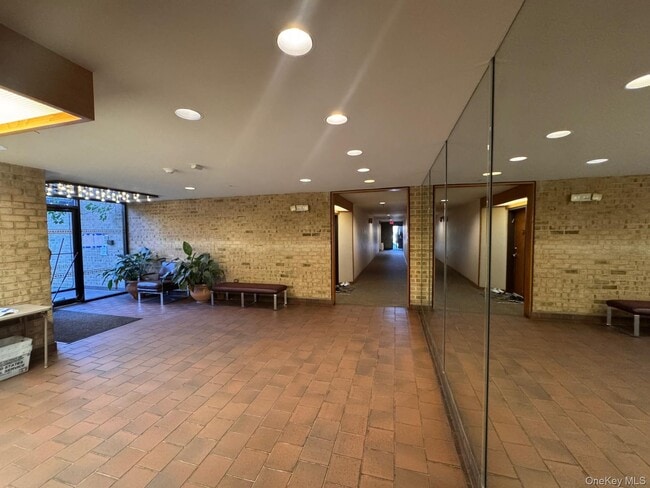 Photo - 500 Central Park Ave Unit 116