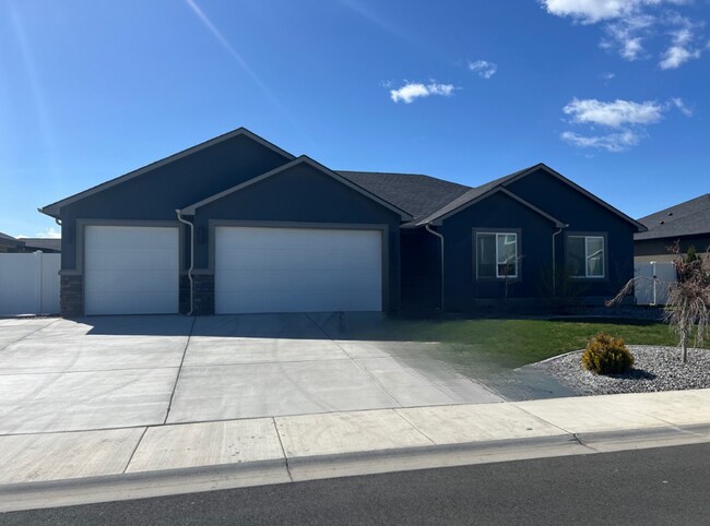 Beautiful Home in Quincy - Beautiful Home in Quincy