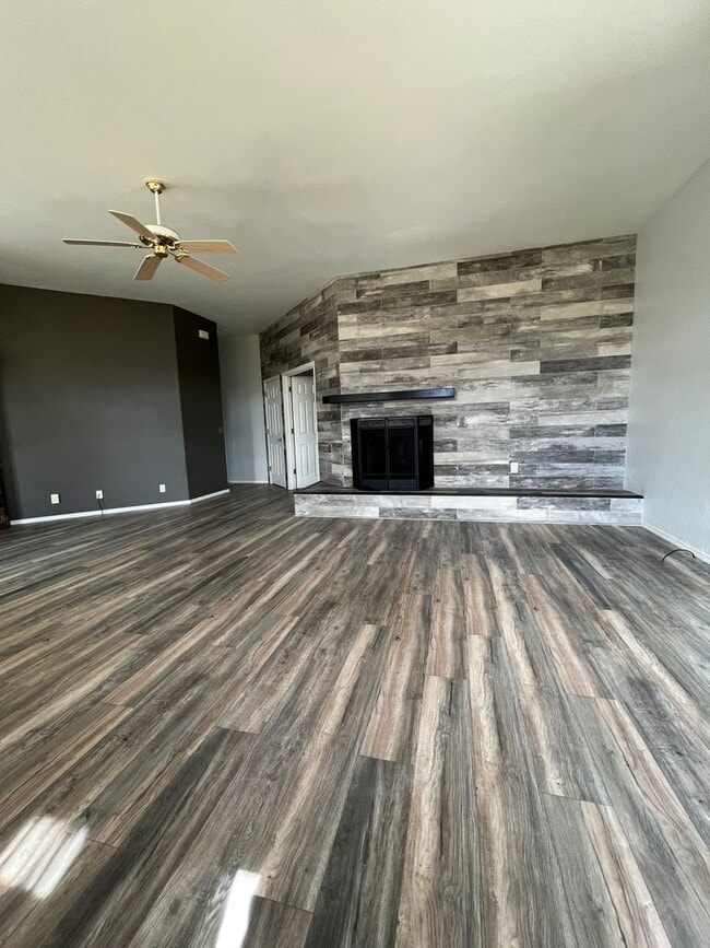 Photo - 3 Bedroom 2 Bath Home Overlooking Thumb Butte ~ Forest Trails