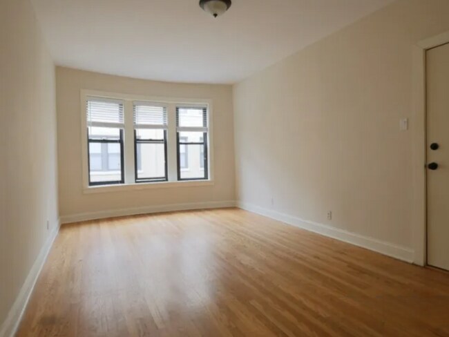 Photo - 4036 N Ashland Ave Unit E1