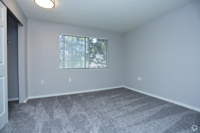 1 BR