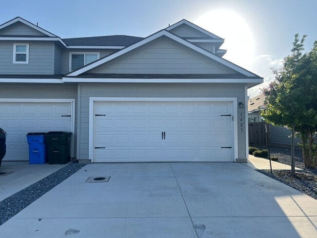 Photo - 3421-3423 Haylee Grace Pl Apartamento Unidad 3423 Haylee Grace