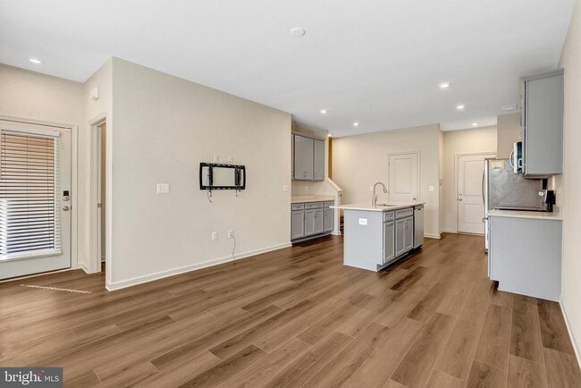 2508 Neabsco Common Pl