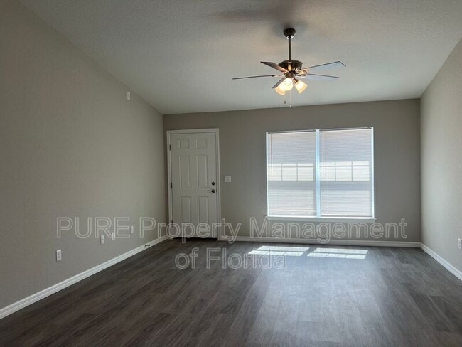 Photo - 8716 Juniper Rd