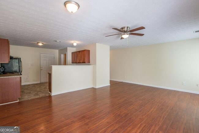 Photo - 3716 Harvest Dr