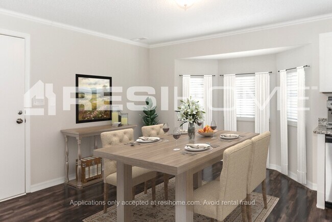 Photo - 208 Foy Rd