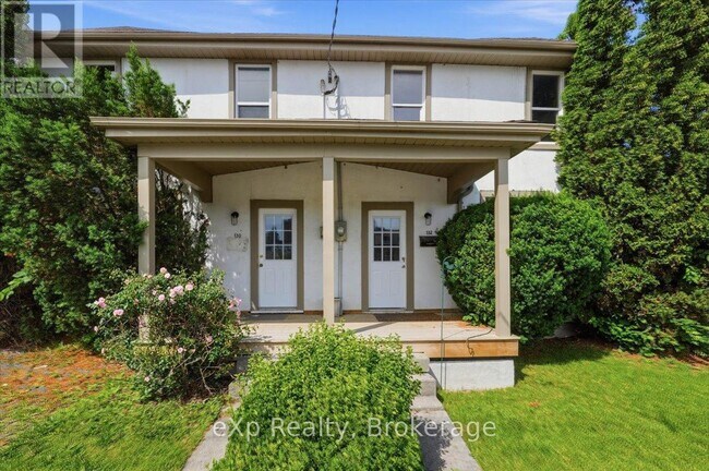Photo - 132 MacDonald Ave