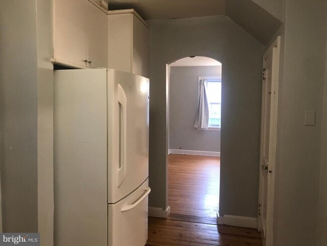 Photo - 6008 39th Pl