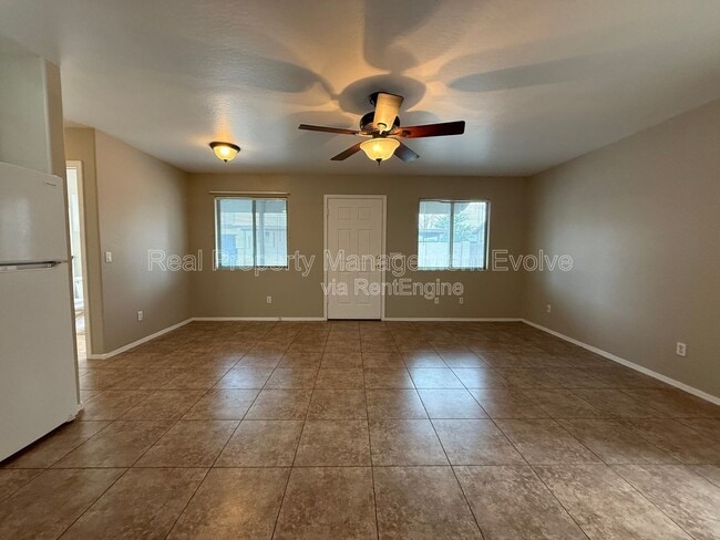 Photo - 5021 N 18th Ave Unidad 6