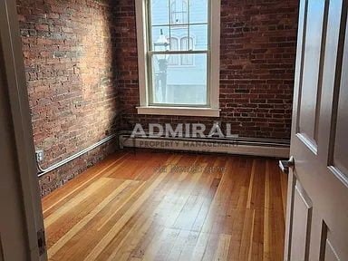 Building Photo - 1 Wakefield St Unit 206