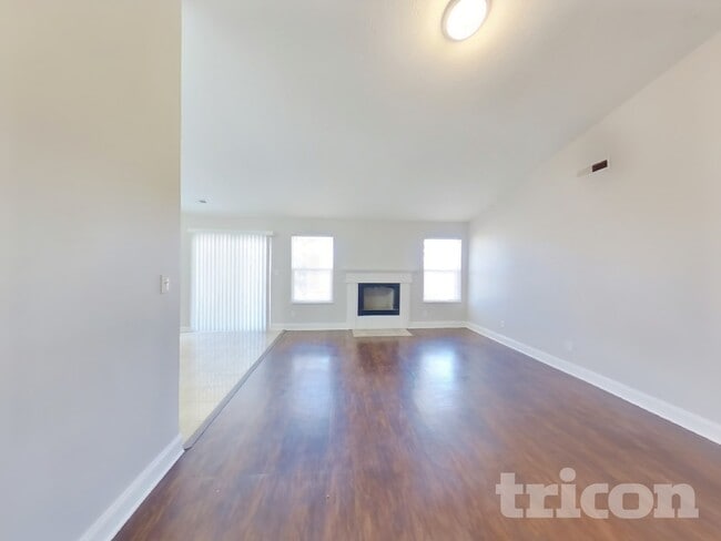 Photo - 20131 Marie Ct