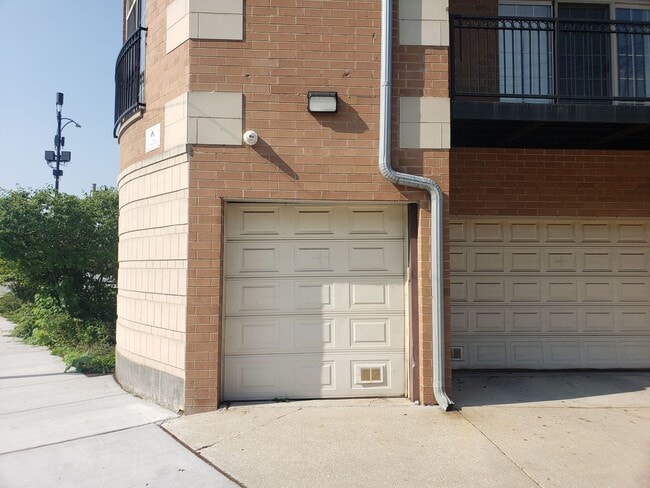 Photo - 6423 W Touhy Ave Unit 4C
