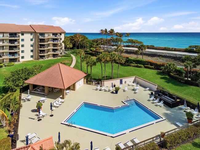 Building Photo - 401 Ocean Bluffs Blvd Unit 104