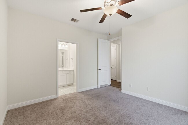 Photo - 1413 Adell Rose Ln