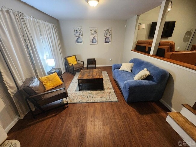 Photo - 26 Lincroft Ave
