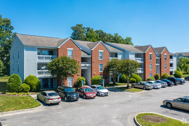 Jefferson Pointe Apartments - Prince George, VA | ForRent.com