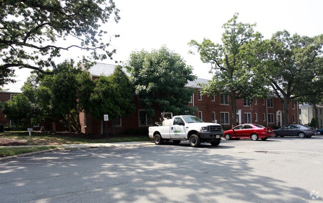 Photo - Whitefield Commons Apartments
