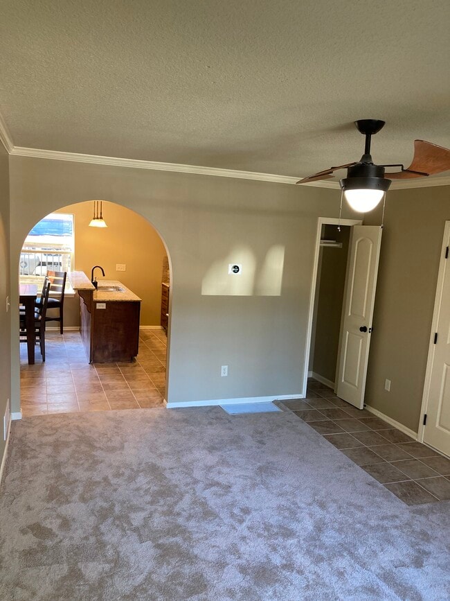 4522 Roanoke Pkwy Unit A