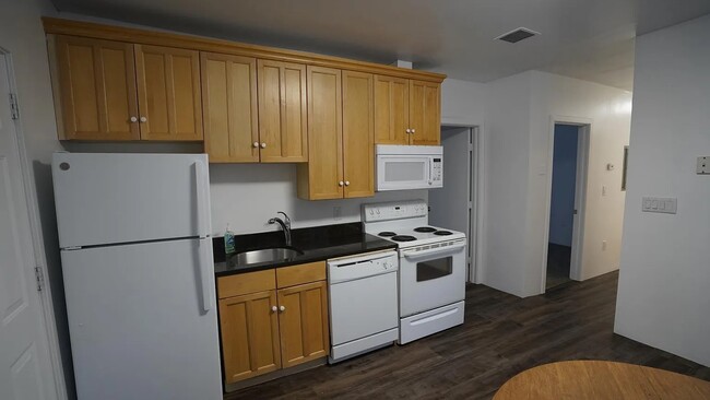 Photo - 360 Putnam Ave Condo Unit 1