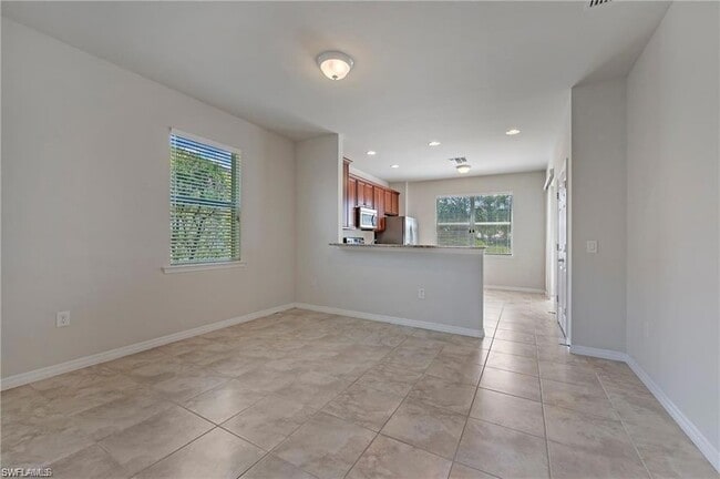 15133 Reef Ln