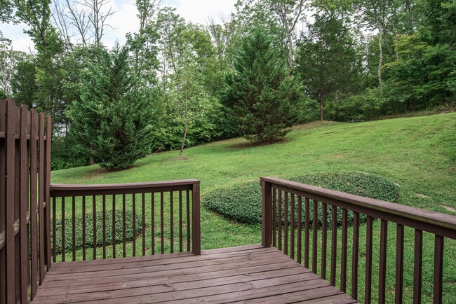 Building Photo - 545 Swiss Ave