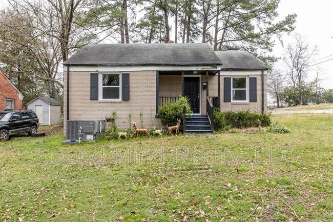 Photo - 1729 Dallas St House