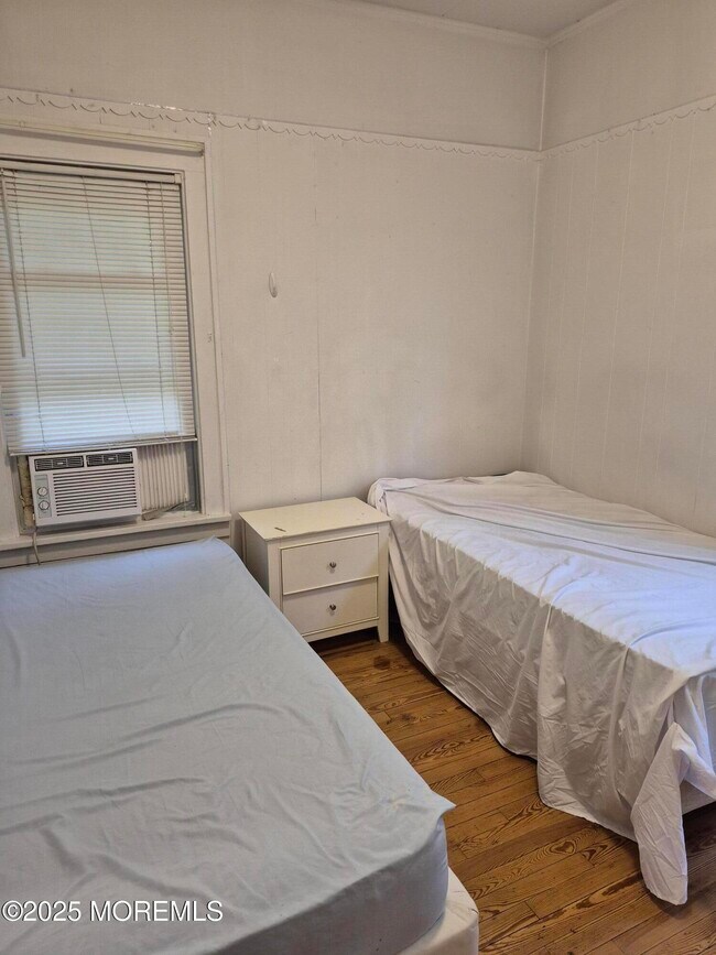 Photo - 89 Poplar Ave