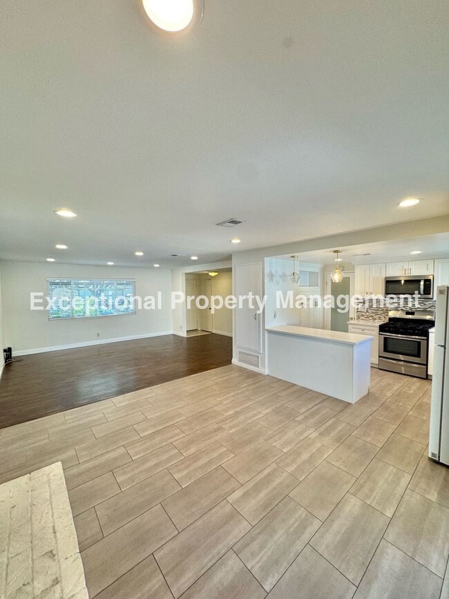 Photo - Ready to move in 3 bed 2 bath single story home!