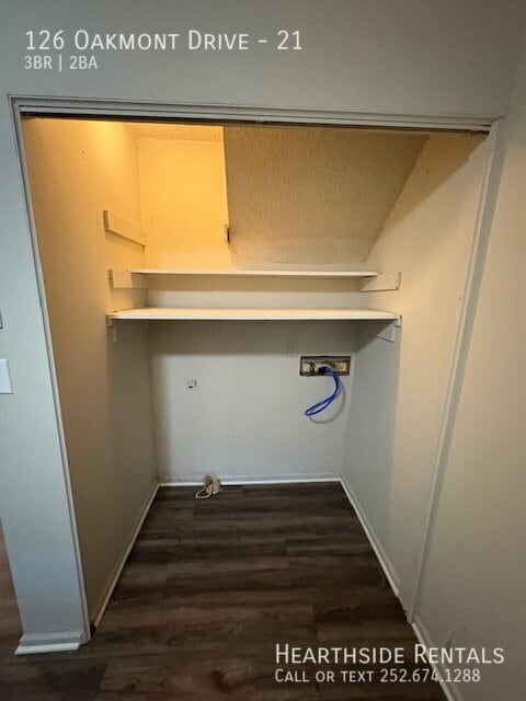 Photo - 126 Oakmont Dr