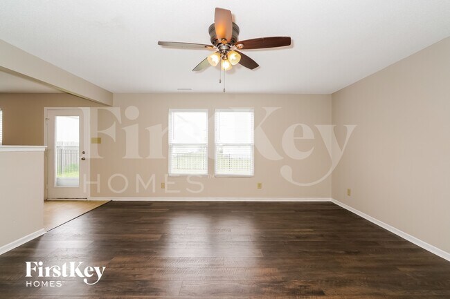 Photo - 8324 Centenary Dr